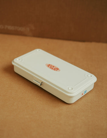 Caja Toyo x RVR T-192 Blanco - Accesorio | Ropa Revolver