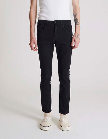 Jean Joy Negro - Jean | Ropa Revolver