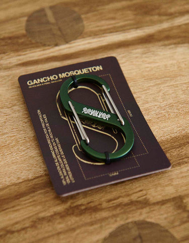 Llavero Mosquetón Gancho x Skuller Verde - Accesorio | Ropa Revolver