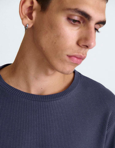 Pull Waffle Azul - Buzo | Ropa Revolver (foto 2)