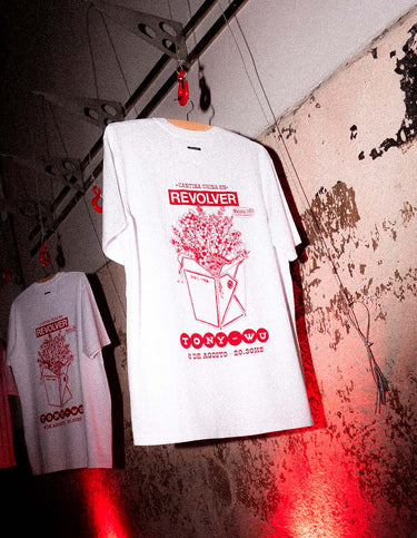 Remera Tony Wu x Revolver Blanco